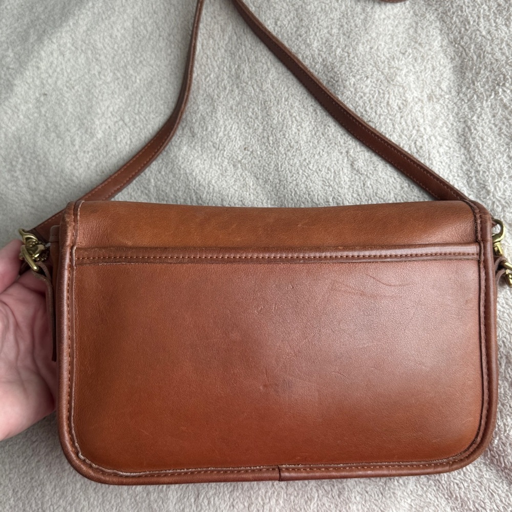 Vintage Coach Pocket Purse 9755 British Tan - Picture 7 of 15